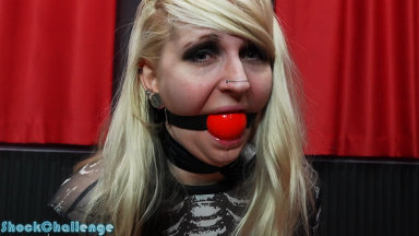 ShockChallenge.com - Elizabeth – Halloween shocks! ⚡🎃